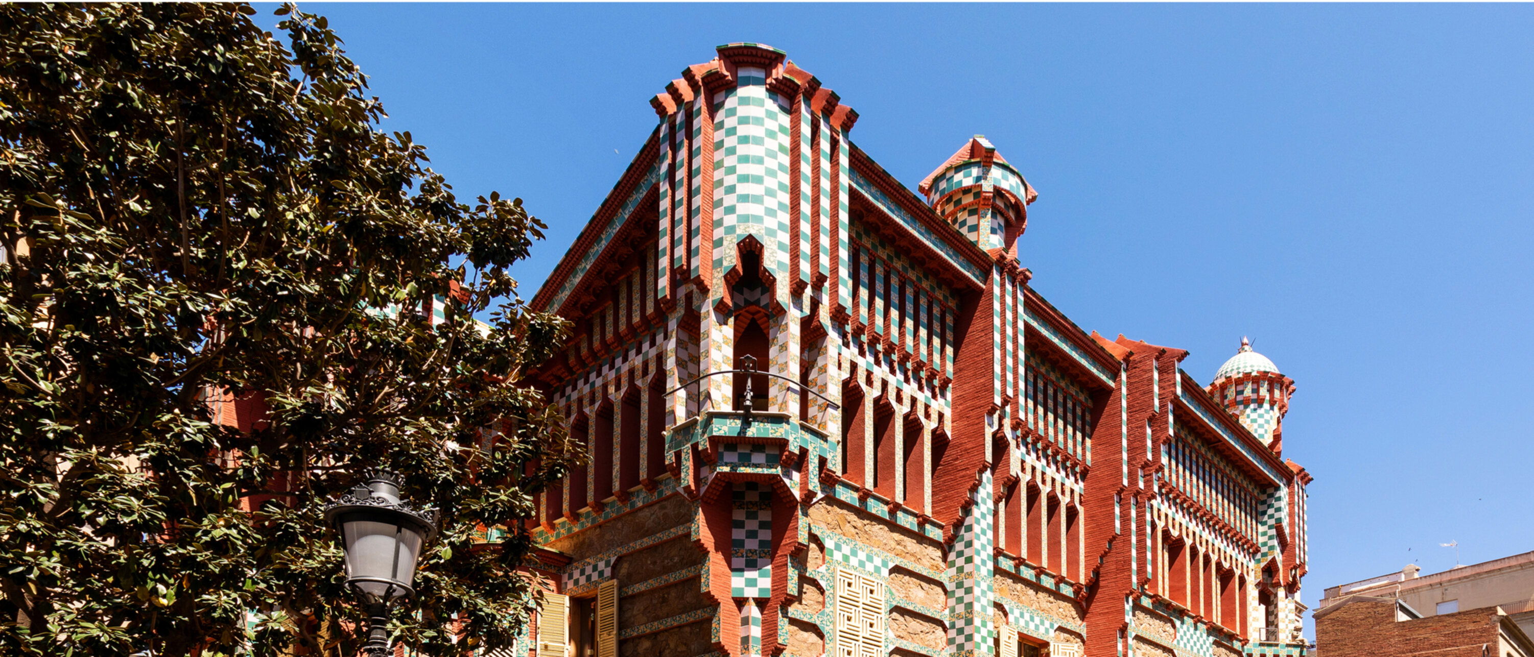 La première demeure du légendaire architecte Gaudí est disponible à un euro